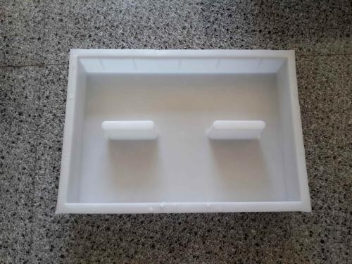 廣州水泥井蓋壽命長(zhǎng)短的影響因素有哪些(圖1) 影響廣州水泥井蓋壽命長(zhǎng)短的因素